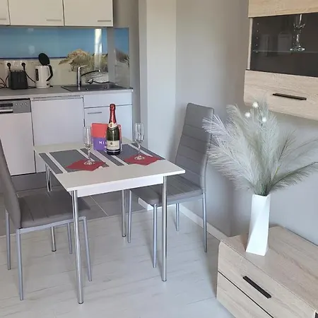 Windsbraut, Terrassenwohnung Wlan, Parkplatz * Busum